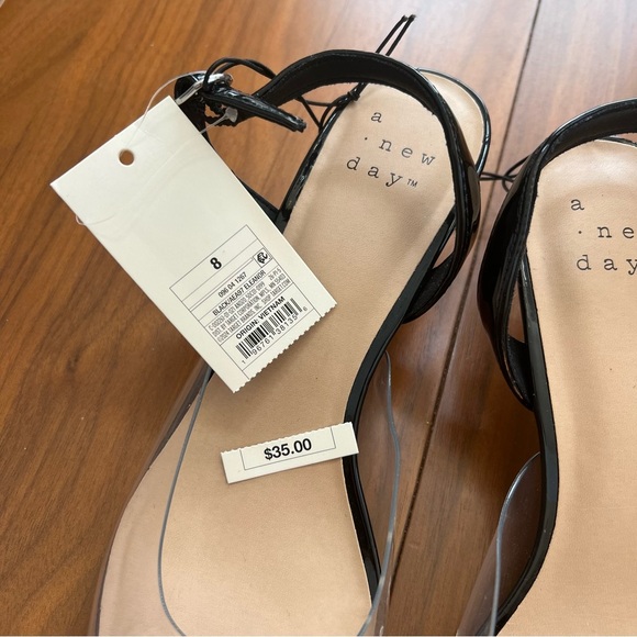 A New Day “Eleanor” Black Patent & Clear Slingback Kitten Heels – Size 8 - Picture 5 of 5